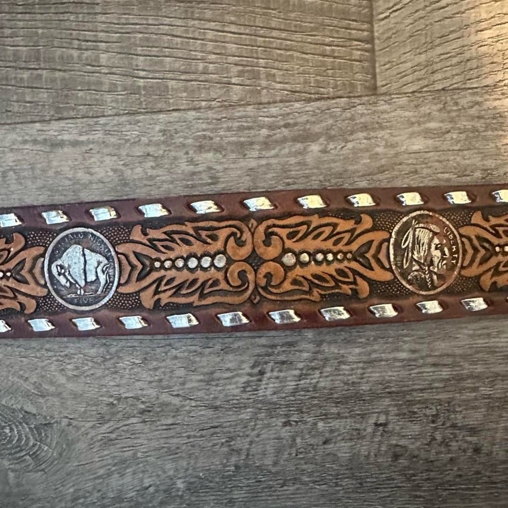Vintage RARE 1970s Handmade Brown Leather Silver Studded Western Belt 30” - Picture 3 of 7